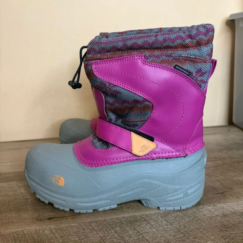 The North Face Youth big Girl size 7 Gray Pink/Gray Snow Winter Boots Insulation
